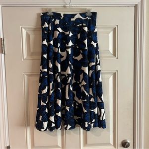 Banana Republic NWT Skirt Fit and Flare Size 10 Navy, White, Black Back Zip